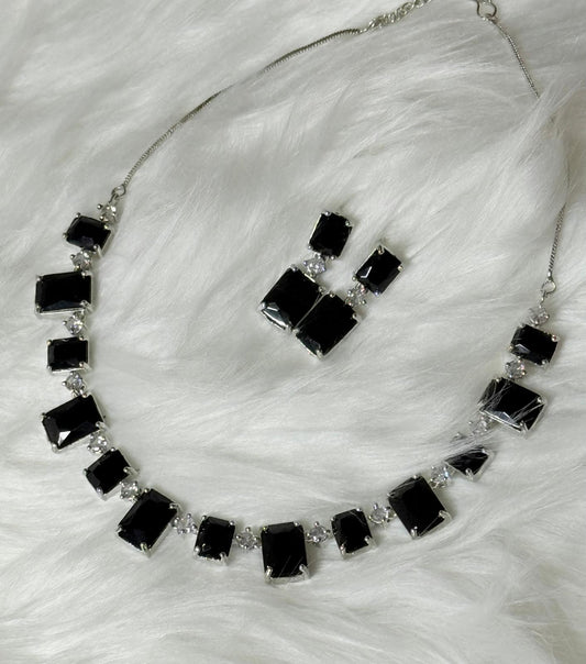 Black and Silver Necklace set